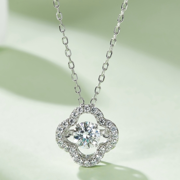 Moissanite Four Leaf Clover Pendant Necklace - Picture 4 of 4